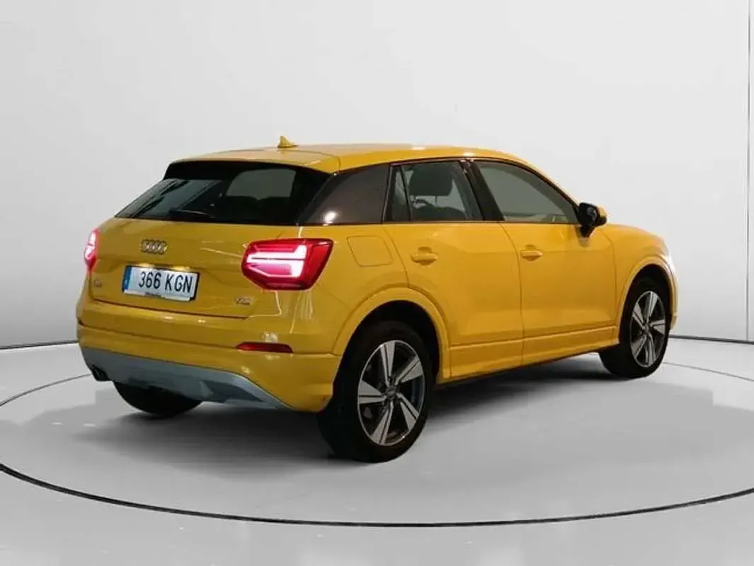 Usado Audi Q2 Sport 116 CV (85 kW) 2018 Amarillo SUV
