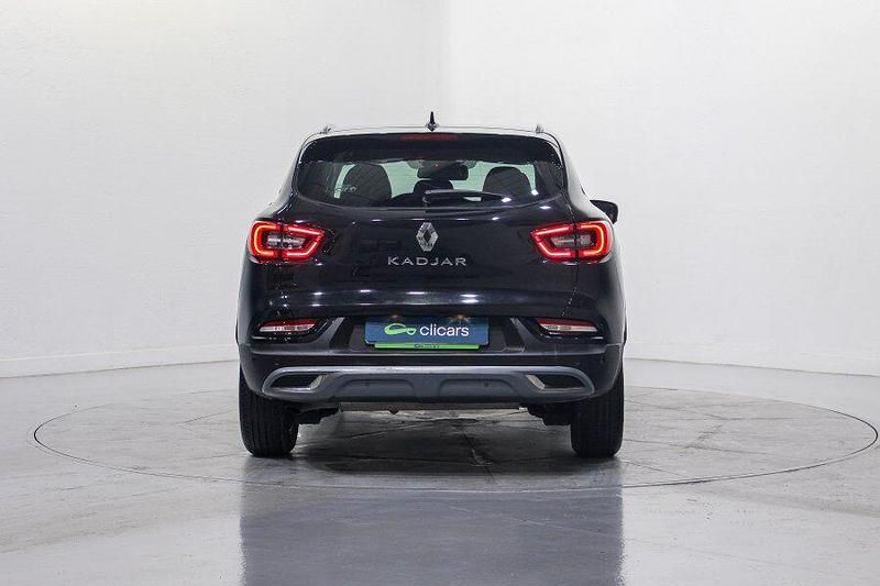 Usado Renault Kadjar Zen 140 CV (102 kW) 2019 Negro SUV