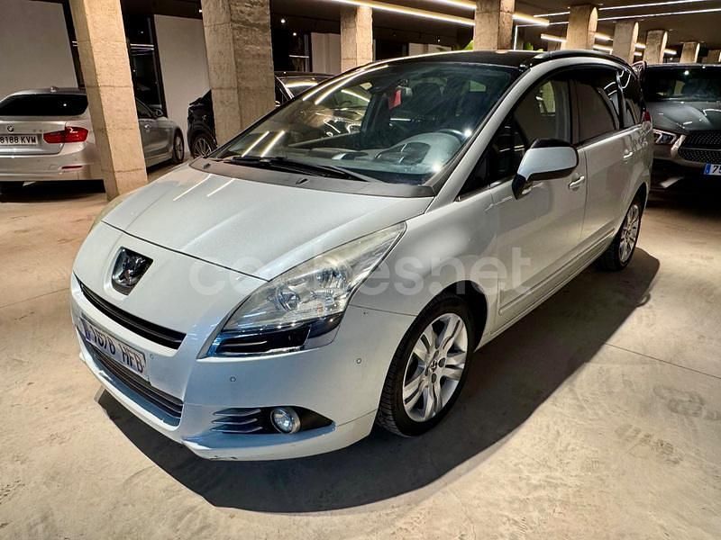 Blanco Usado 2011 Peugeot 5008 Sport Monovolumen | 6990 € (Precio justo) - Imagen 1/4