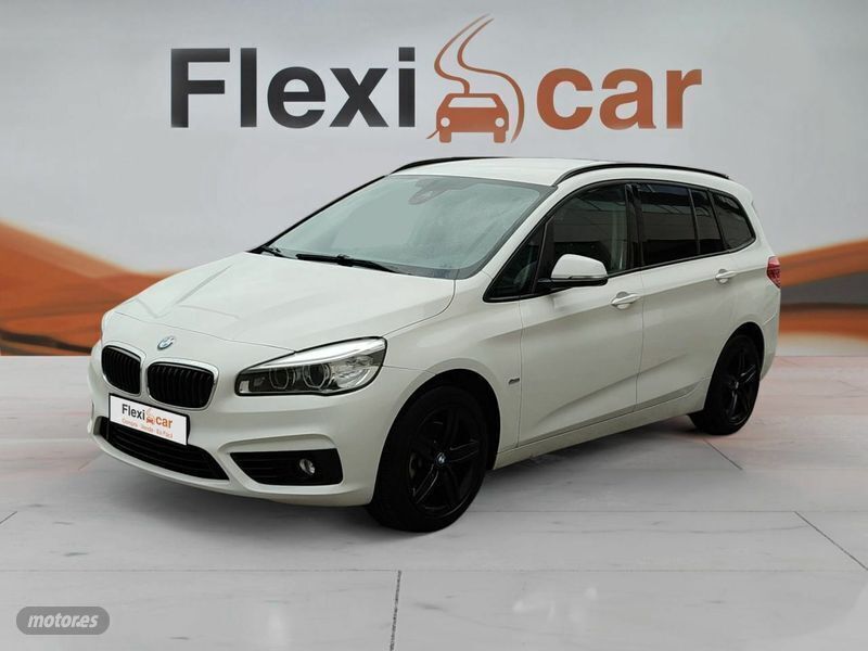 Usado BMW 218 150 CV (110 kW) 2018 Blanco Familiar