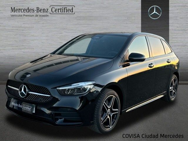Negro noche Usado 2024 Mercedes B250e AMG line Monovolumen | 47.500 € (Precio justo) - Imagen 1/4
