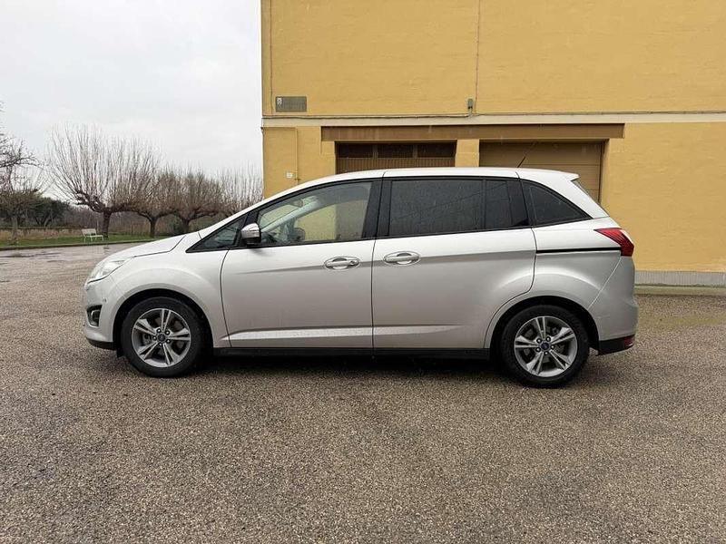 Usado Ford C-MAX 116 CV (85 kW) 2015 Monovolumen