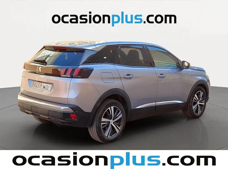 Usado Peugeot 3008 Allure 130 CV (95 kW) 2023 Gris SUV