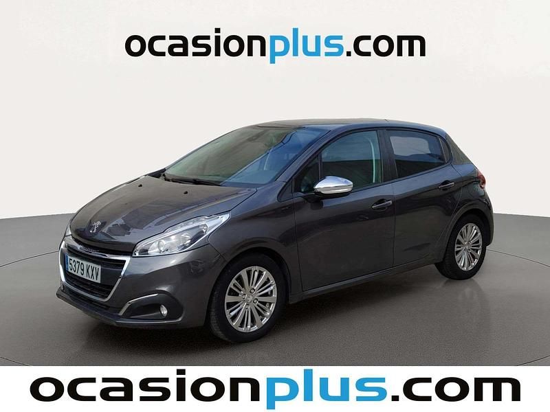 Usado Peugeot 208 Signature Sky 83 CV (61 kW) 2019 Gris Utilitario