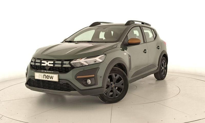 Verde Usado 2025 Dacia Sandero Extreme Berlina | 16.900 € (Precio justo) - Imagen 1/4