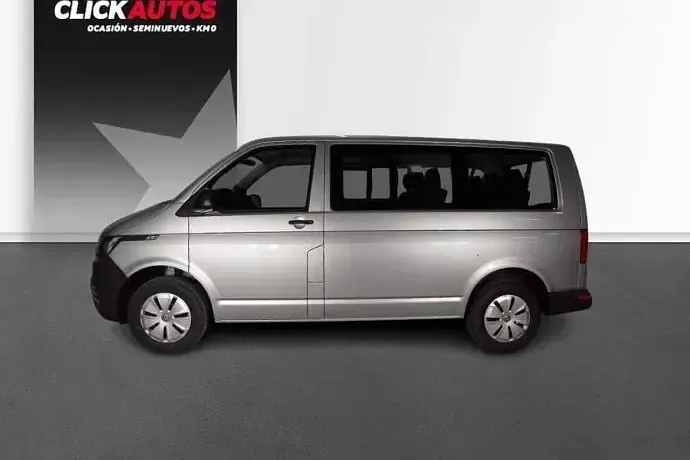 Usado VW Caravelle 110 CV (80 kW) 2024 Negro Van