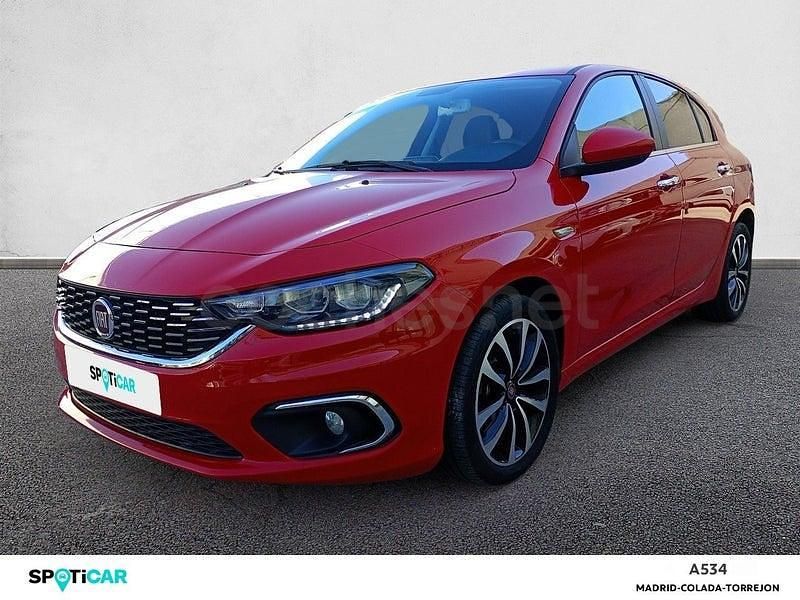 Usado Fiat Tipo Lounge 95 CV (69 kW) 2020 Rojo Berlina