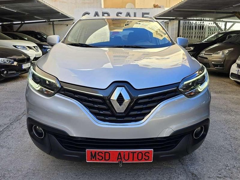 Usado Renault Kadjar Zen 110 CV (80 kW) 2016 Plateado SUV