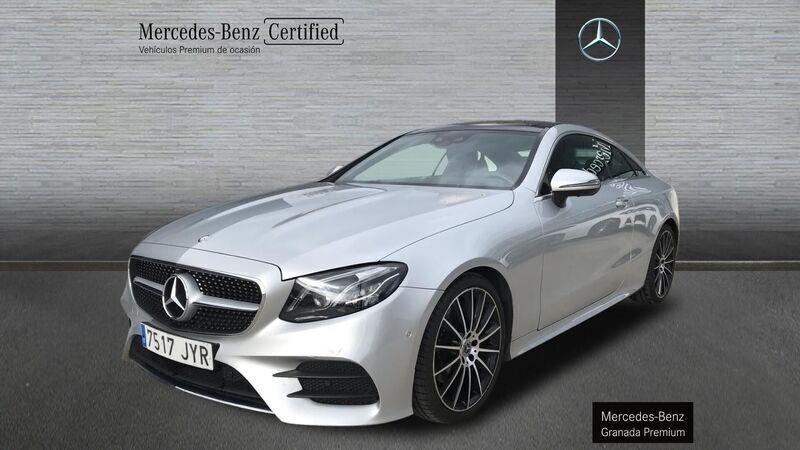 Gris / plateado Usado 2017 Mercedes E220 AMG line Coupe | 33.500 € (Precio justo) - Imagen 1/4