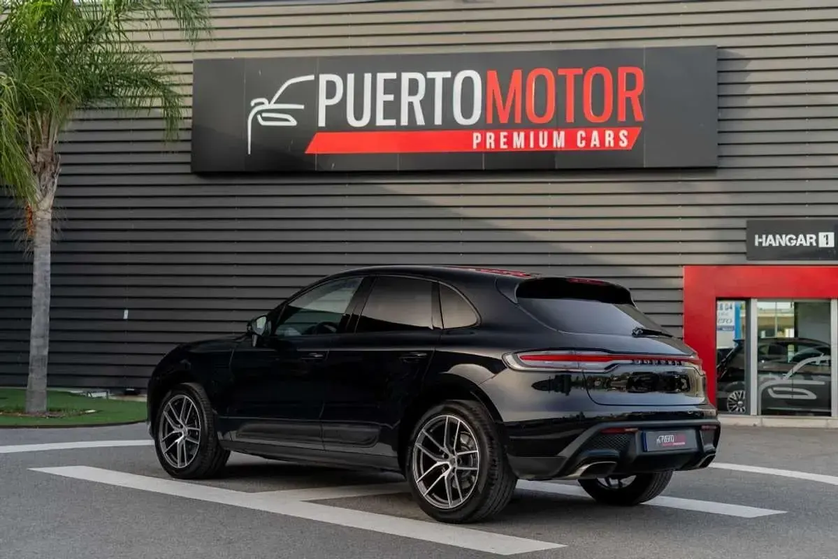 Usado Porsche Macan 265 CV (194 kW) 2022 Negro SUV