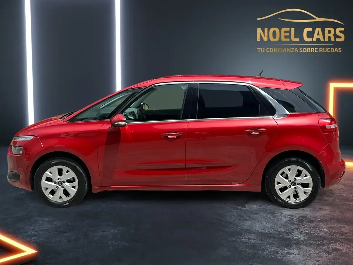 Usado Citroën C4 Picasso Business Class 120 CV (88 kW) 2015 Rojo Monovolumen