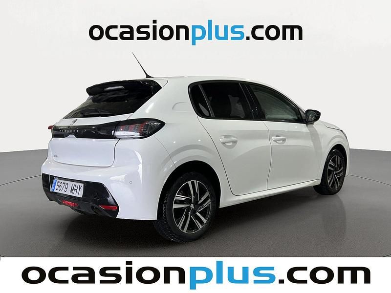 Usado Peugeot 208 Allure 102 CV (75 kW) 2023 Blanco Utilitario