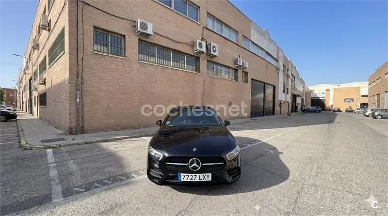 Usado Mercedes A200 150 CV (110 kW) 2022 Negro Berlina