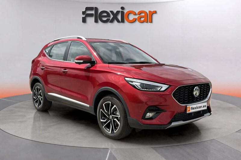 Rojo Nuevo 2024 MG ZS Luxury Berlina | 18.590 € (Super precio) - Imagen 1/4