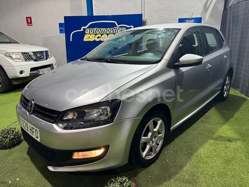 Gris / plata Usado 2011 VW Polo Advance Berlina | 5500 € (Precio justo) - Imagen 1/4