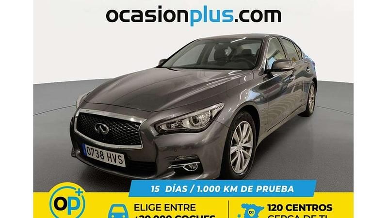 Usado Infiniti Q50 Premium 170 CV (125 kW) 2014 Gris Berlina