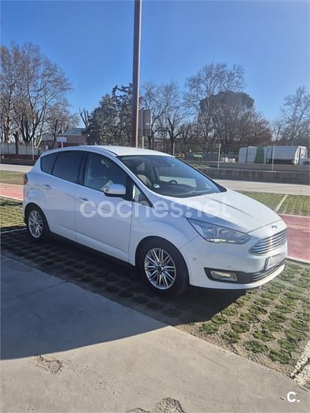 Usado Ford C-MAX Titanium 125 CV (91 kW) 2018 Blanco Monovolumen