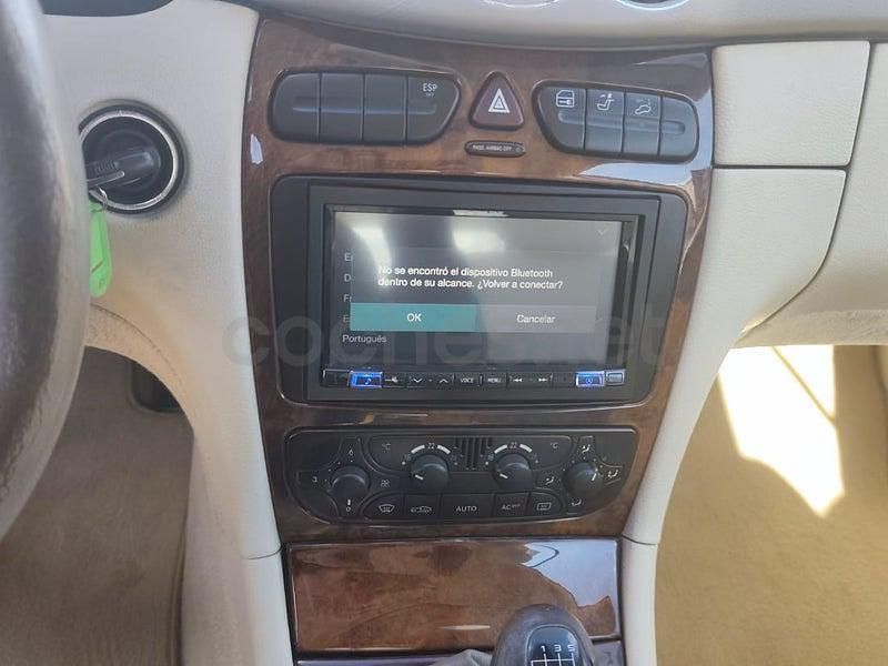 Usado Mercedes CLK200 Elegance 163 CV (119 kW) 2003 Gris / plata Coupe