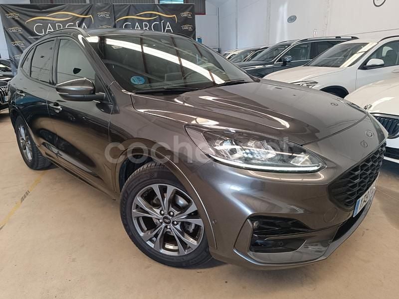 Gris / plata Usado 2021 Ford Kuga ST-Line SUV | 20.990 € (Caro) - Imagen 1/4
