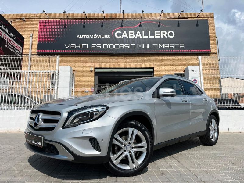 Gris Usado 2016 Mercedes GLA220 Urban SUV | 19.990 € (Precio justo) - Imagen 1/4