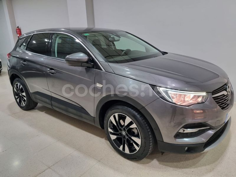 Gris / plata Usado 2019 Opel Grandland X SUV | 13.900 € (Precio justo) - Imagen 1/4