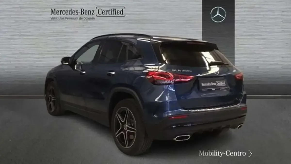 Usado Mercedes GLA250 218 CV (160 kW) 2022 Azul SUV