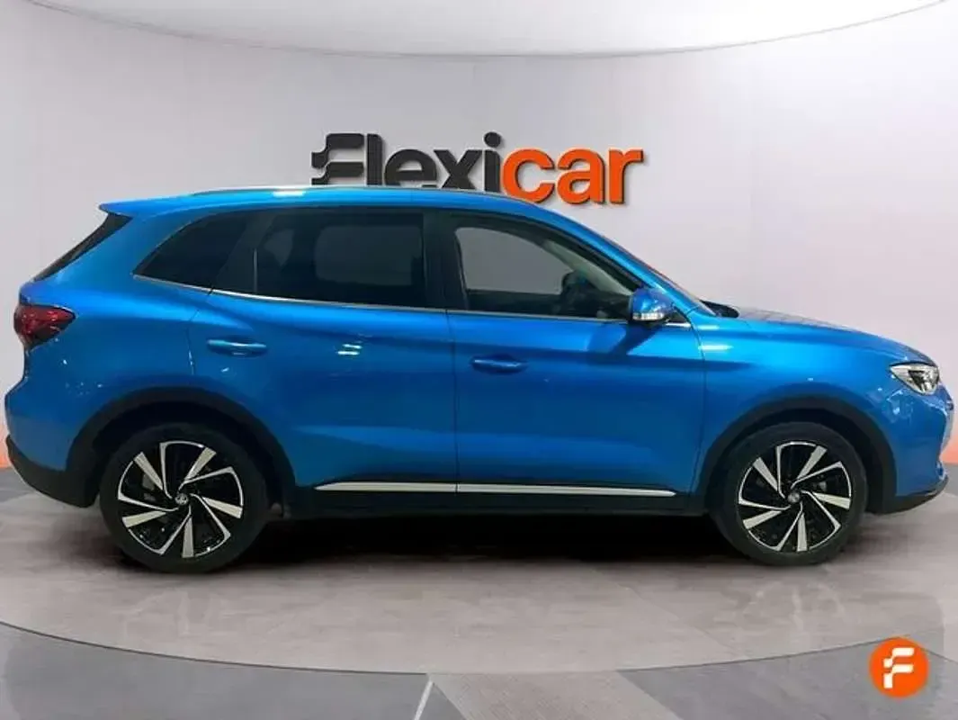 Usado MG ZS Luxury 197 CV (144 kW) 2025 Azul SUV