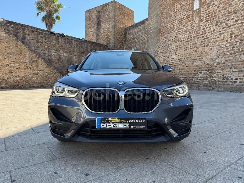 Usado BMW X1 116 CV (85 kW) 2020 Gris / plata SUV