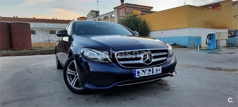 Azul Usado 2016 Mercedes E200 Berlina | 20.000 € (Buen precio) - Imagen 1/4