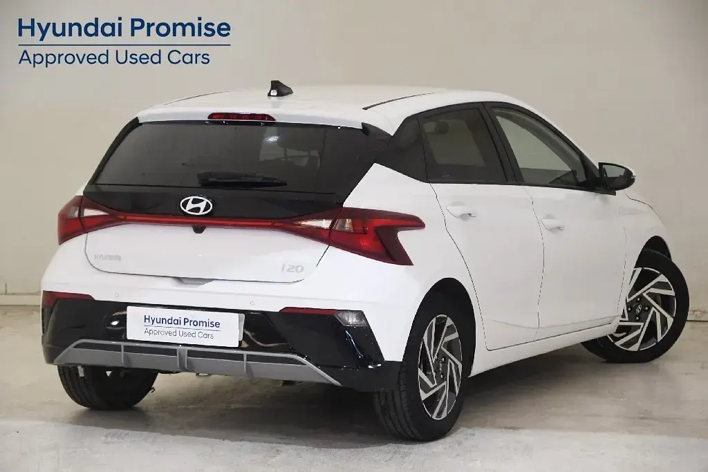 Usado Hyundai i20 99 CV (72 kW) 2025 Utilitario
