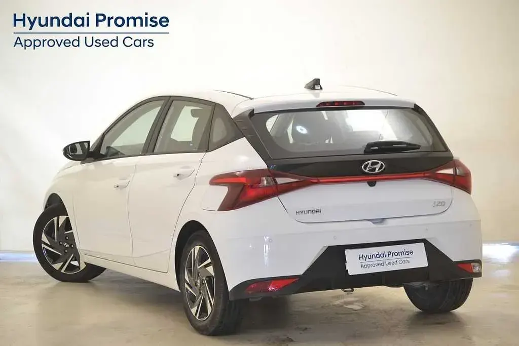 Usado Hyundai i20 99 CV (72 kW) 2022 Utilitario