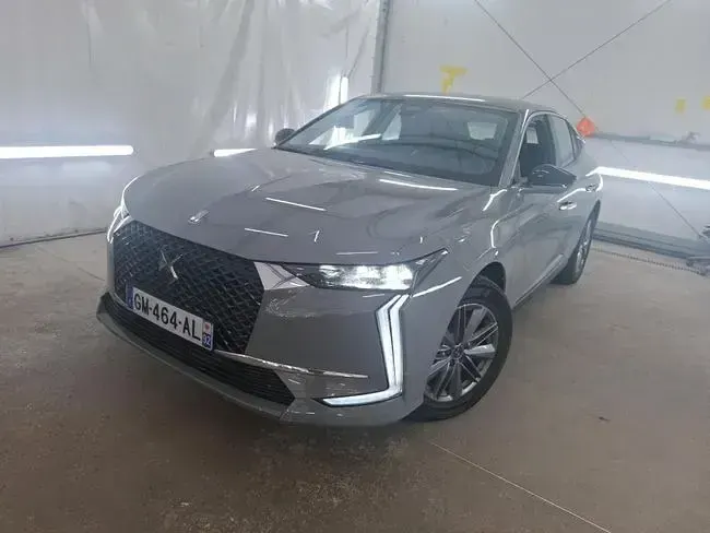 Usado DS Automobiles DS4 Bastille Plus 224 CV (164 kW) 2023 Gris claro SUV