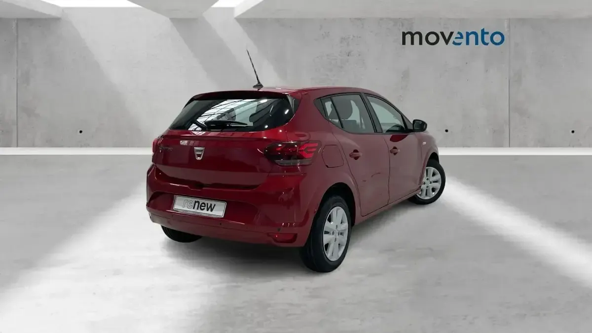 Usado Dacia Sandero Comfort 91 CV (66 kW) 2022 Rojo Berlina