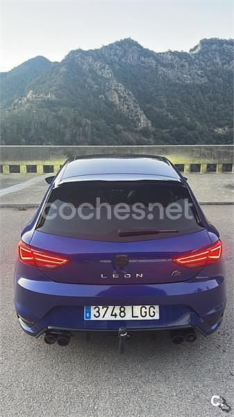 Azul Usado 2019 Seat Leon FR Berlina | 21.000 € (Caro) - Imagen 1/4
