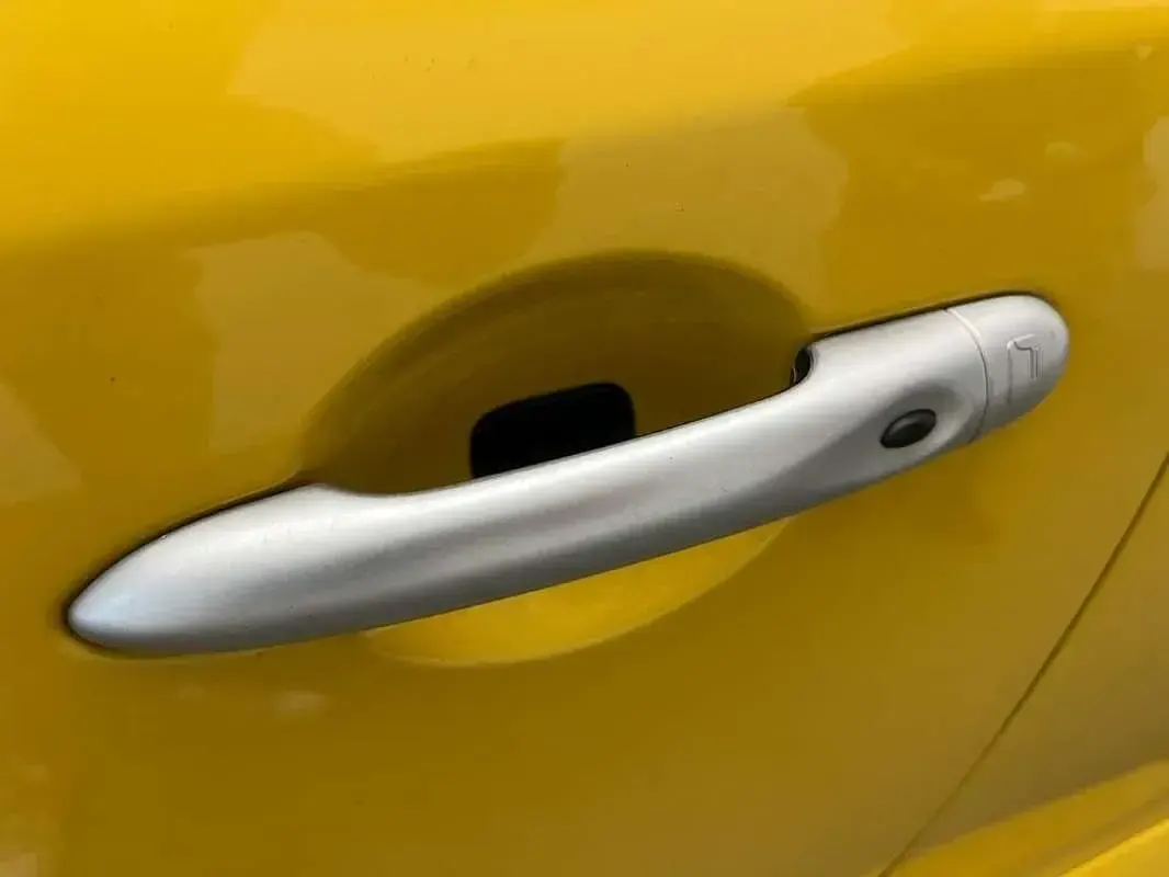 Usado Renault Mégane Coupé 249 CV (183 kW) 2010 Amarillo Coupe