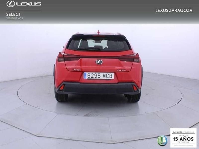 Usado Lexus UX 250h Business Edition 184 CV (135 kW) 2022 Rojo SUV