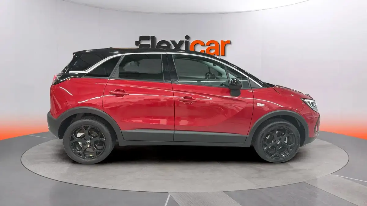 Usado Opel Crossland 110 CV (80 kW) 2023 Granate SUV