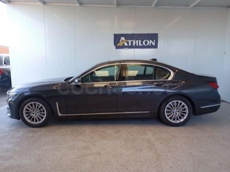 Usado BMW 730 286 CV (210 kW) 2022 Gris / plata Berlina