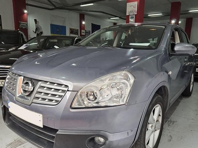 Usado Nissan Qashqai Acenta 115 CV (84 kW) 2010 Gris / plata SUV