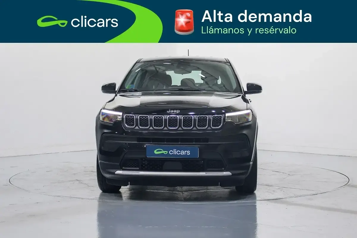 Usado Jeep Compass Altitude 130 CV (95 kW) 2025 Negro SUV