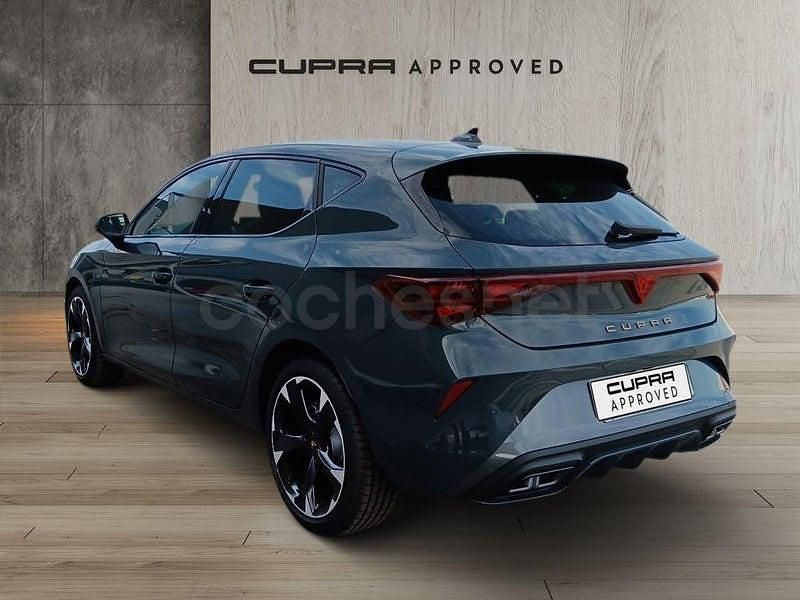Nuevo Cupra Leon 150 CV (110 kW) 2025 Azul Berlina