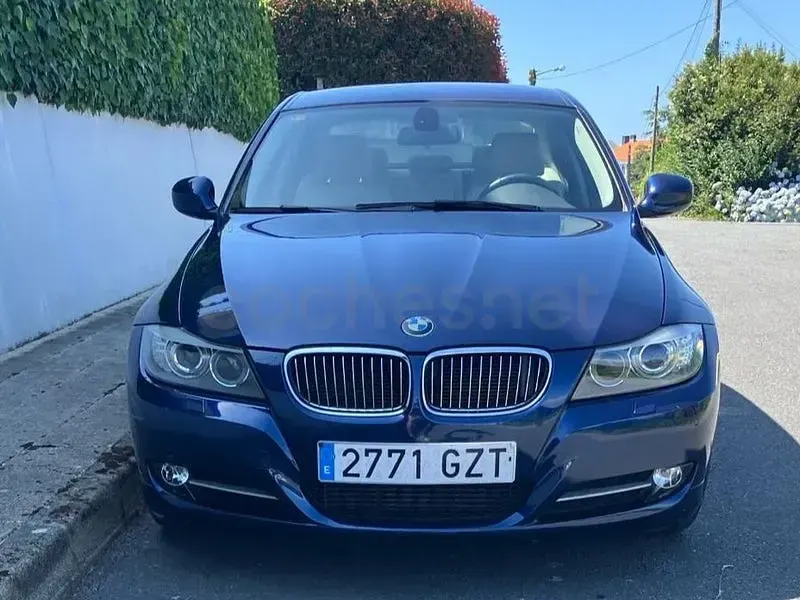Usado BMW 320 184 CV (135 kW) 2010 Azul Berlina