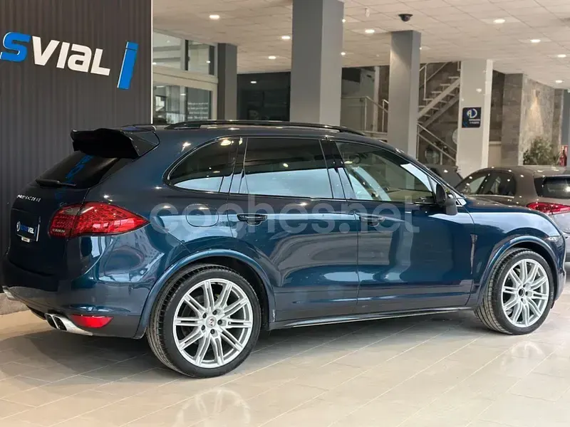 Usado Porsche Cayenne 245 CV (180 kW) 2012 Azul SUV
