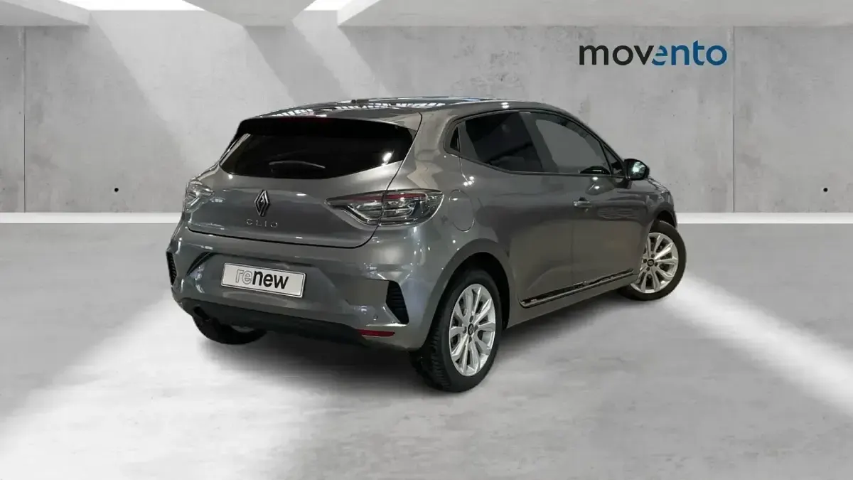 Usado Renault Clio V Evolution 100 CV (73 kW) 2025 Gris Berlina