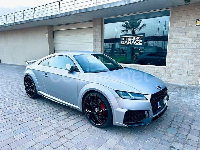 Gris / plata Usado 2023 Audi TT Design Coupe | 84.900 € - Imagen 1/4