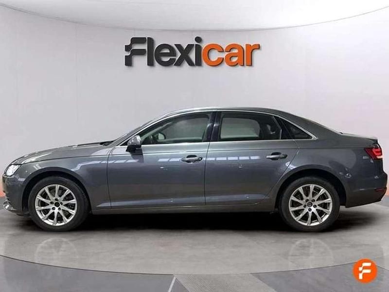 Usado Audi A4 150 CV (110 kW) 2017 Gris Berlina