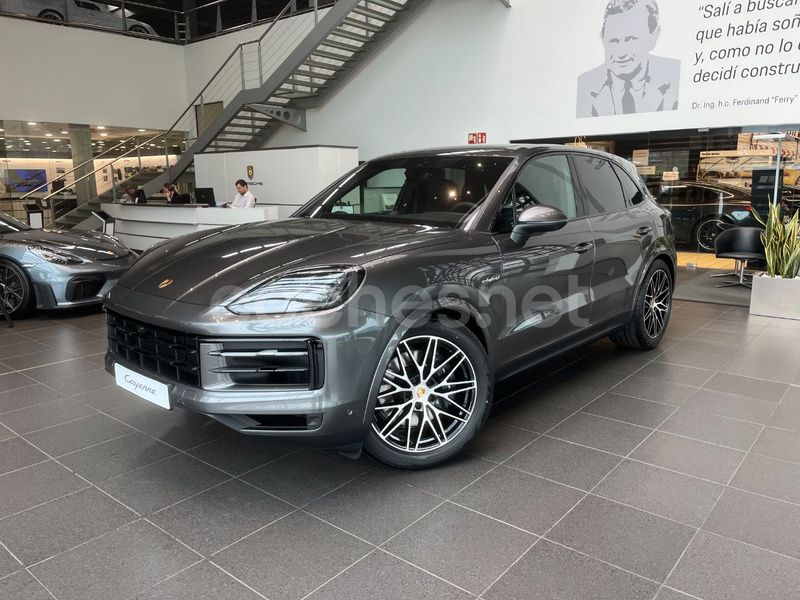 Gris Nuevo 2025 Porsche Cayenne SUV | 148.000 € (Precio justo) - Imagen 1/4