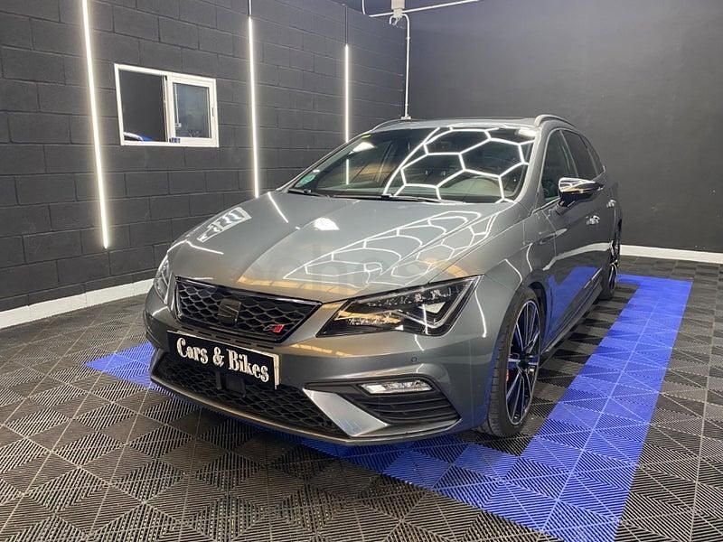 Usado Seat Leon CUPRA 300 CV (220 kW) 2018 Gris / plata Familiar