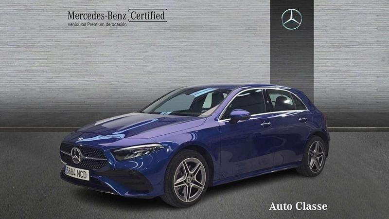 Usado Mercedes A250 218 CV (160 kW) 2025 Azul Berlina