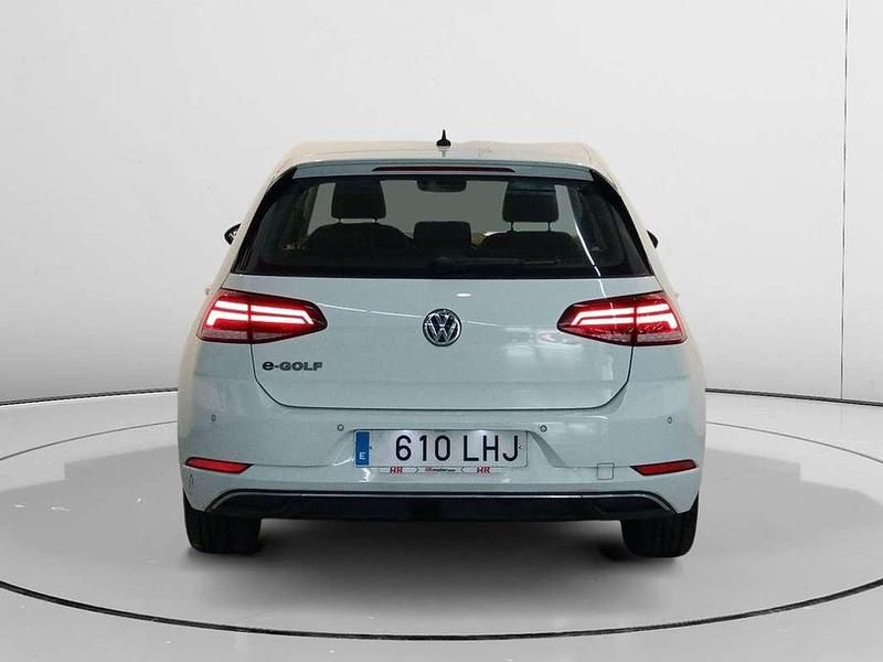 Usado VW e-Golf 100 kW (137 CV) 2020 Blanco Utilitario